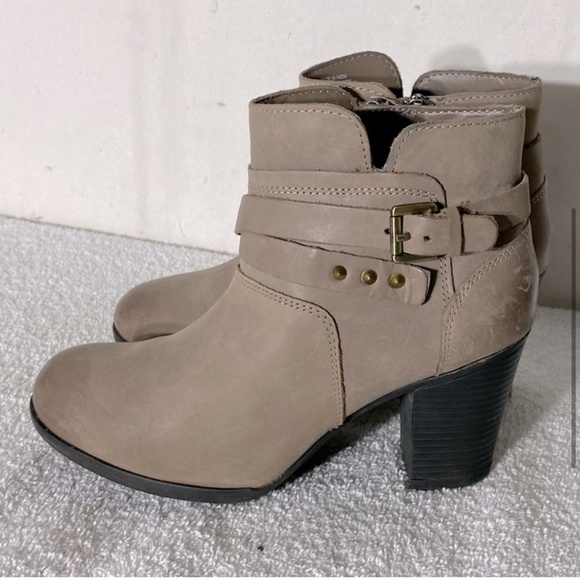 Rockport Tan Leather Chunky Heel Round Toe Ankle Boots Booties 5 - Picture 4 of 14